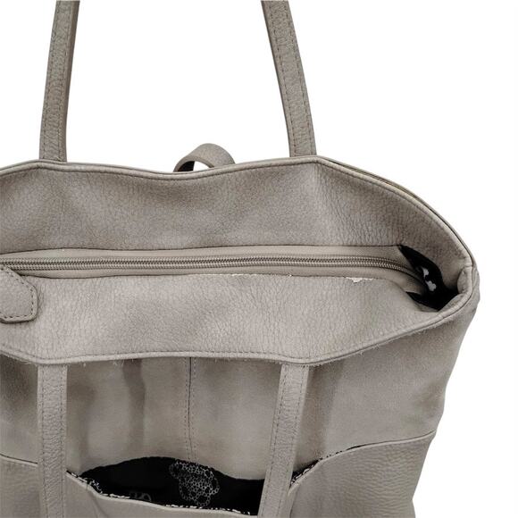 Moda Luxe Leather Tote - Picture 6 of 8